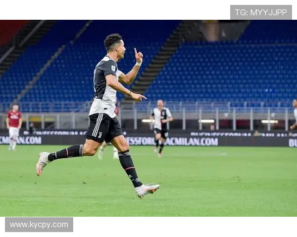 C罗连续进球助尤文力克AC米兰重返积分榜前列 - 副本 - 副本 - 副本